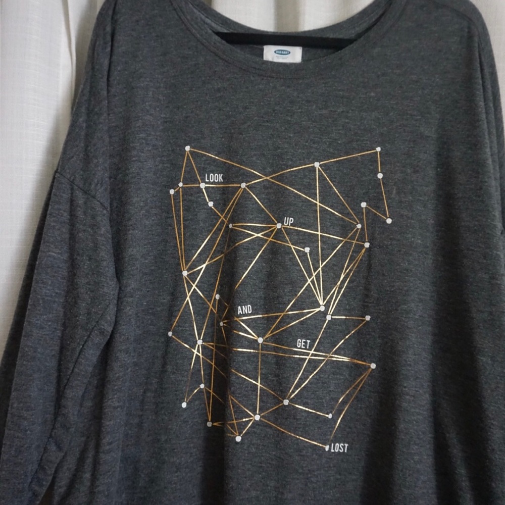 Forever 21 dark blue sweatshirt